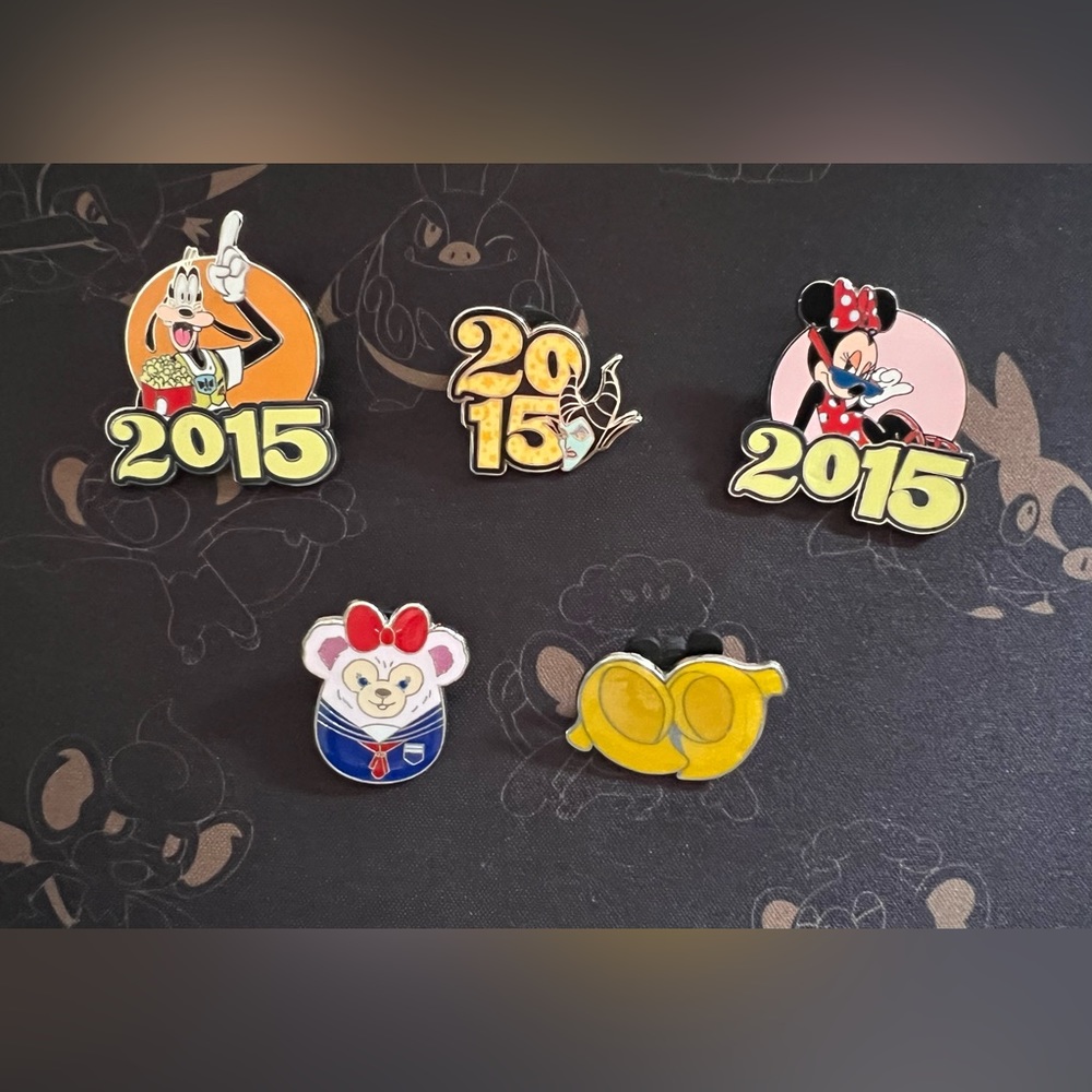 Disney Pins - 2015 Pins